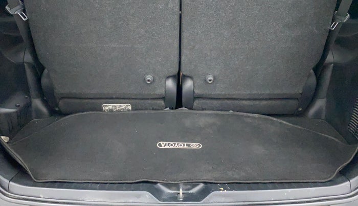 2017 Toyota Innova Crysta 2.8 ZX AT 7 STR, Diesel, Automatic, 85,182 km, Boot Inside
