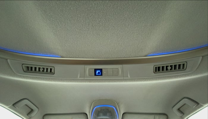 2017 Toyota Innova Crysta 2.8 ZX AT 7 STR, Diesel, Automatic, 85,182 km, Rear AC Vents