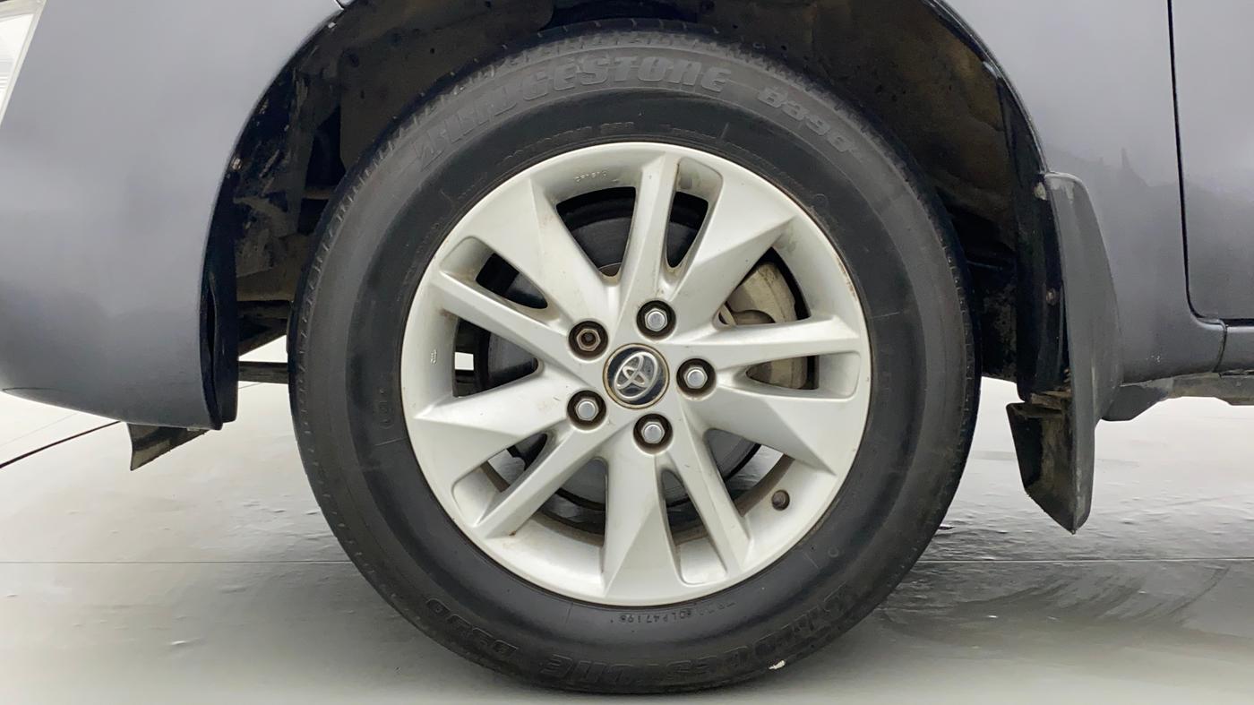 2017 Toyota Innova Crysta 2.8 ZX AT 7 STR, Diesel, Automatic, 85,182 km, Left Front Wheel