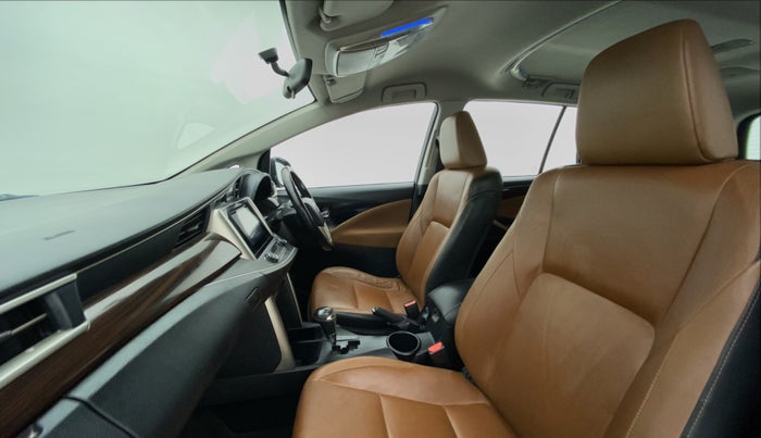 2017 Toyota Innova Crysta 2.8 ZX AT 7 STR, Diesel, Automatic, 85,182 km, Right Side Front Door Cabin