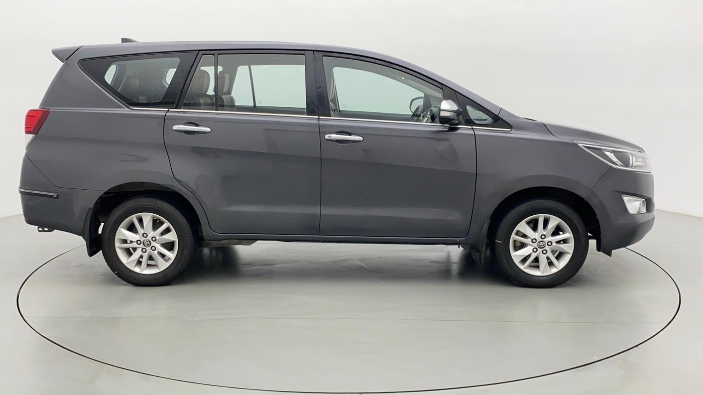 2017 Toyota Innova Crysta 2.8 ZX AT 7 STR, Diesel, Automatic, 85,182 km, Right Side View