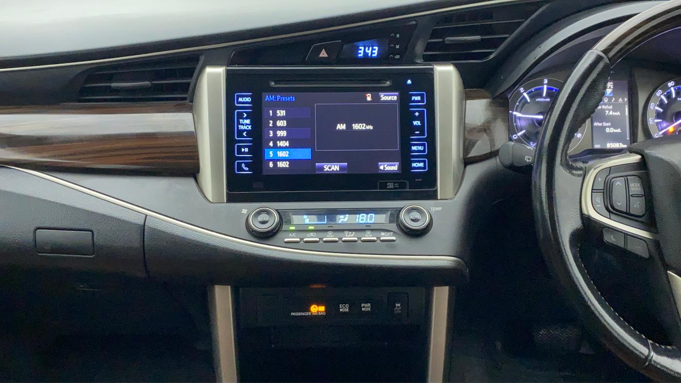2017 Toyota Innova Crysta 2.8 ZX AT 7 STR, Diesel, Automatic, 85,182 km, Air Conditioner