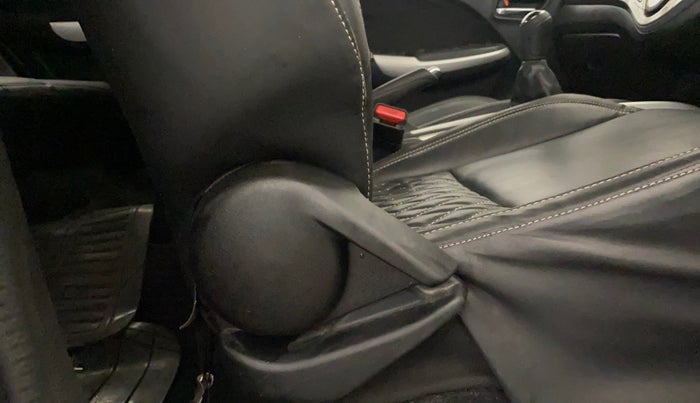 2016 Maruti Baleno DELTA PETROL 1.2, Petrol, Manual, 49,538 km, Driver Side Adjustment Panel