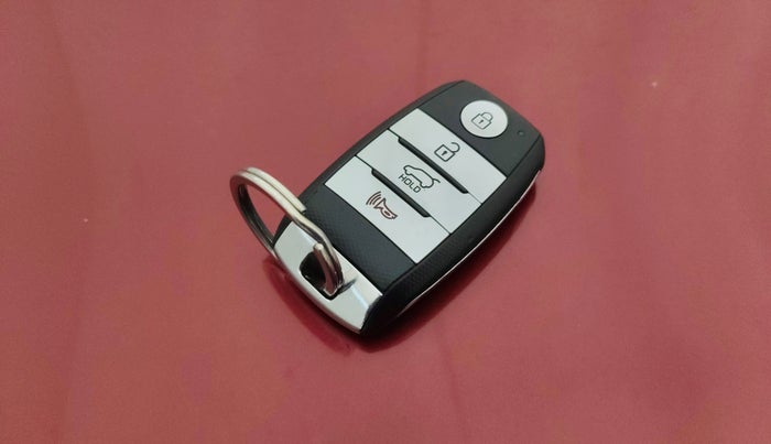 2020 KIA SELTOS HTX 1.5 DIESEL, Diesel, Manual, 83,001 km, Key Close Up