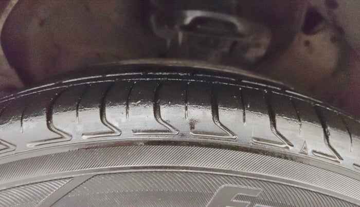 2020 KIA SELTOS HTX 1.5 DIESEL, Diesel, Manual, 83,001 km, Left Front Tyre Tread