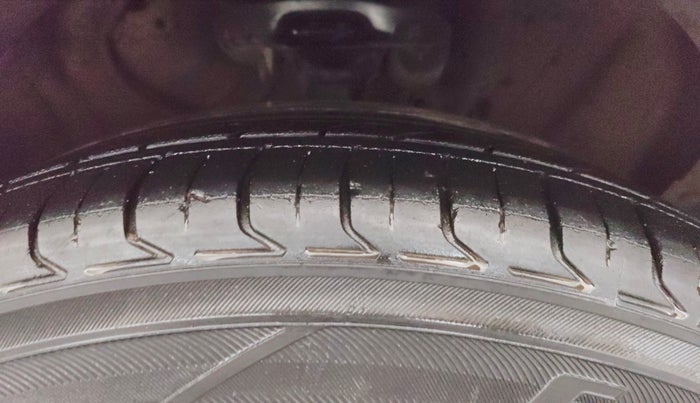 2020 KIA SELTOS HTX 1.5 DIESEL, Diesel, Manual, 83,001 km, Right Front Tyre Tread