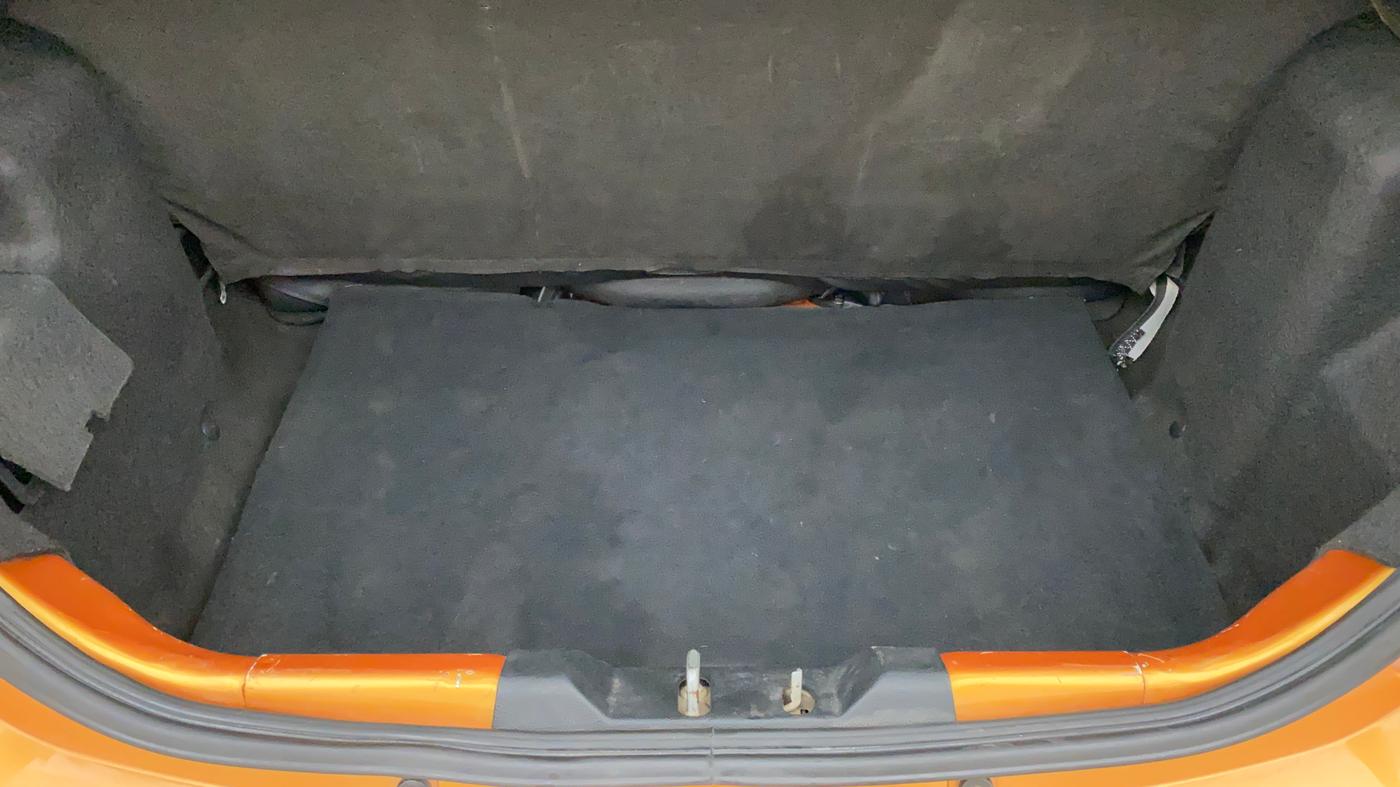 2016 Tata Tiago XZ PETROL, Petrol, Manual, 1,42,521 km, Boot Inside