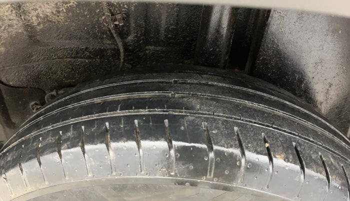 2022 Tata PUNCH ACCOMPLISHED AMT, Petrol, Automatic, 36,932 km, Left Rear Tyre Tread