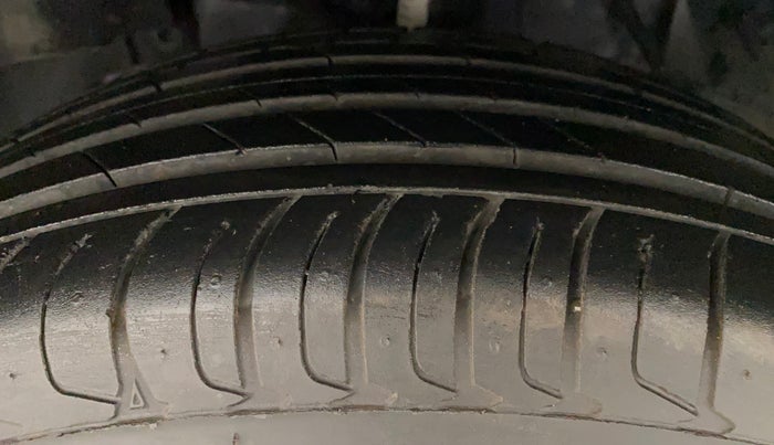2019 Tata NEXON XZA PLUS PETROL, Petrol, Automatic, 7,358 km, Left Front Tyre Tread