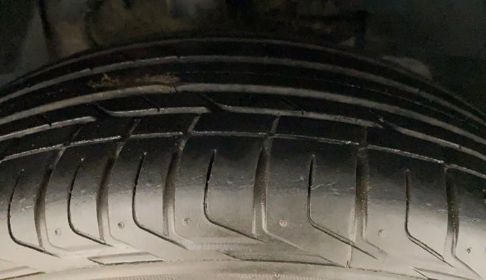 2019 Tata NEXON XZA PLUS PETROL, Petrol, Automatic, 7,358 km, Right Front Tyre Tread