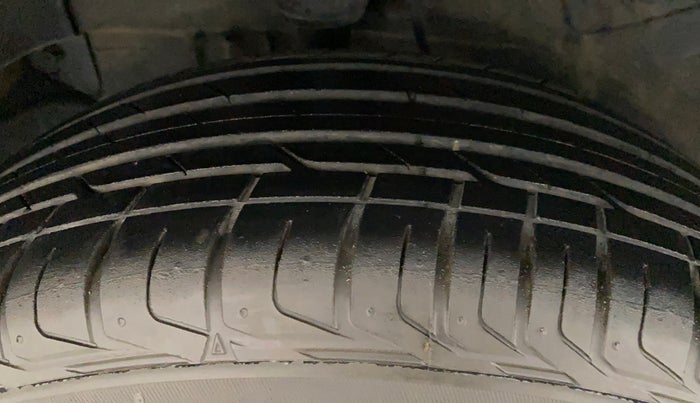 2019 Tata NEXON XZA PLUS PETROL, Petrol, Automatic, 7,358 km, Right Rear Tyre Tread
