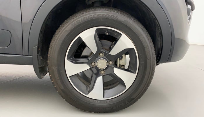 2019 Tata NEXON XZA PLUS PETROL, Petrol, Automatic, 7,358 km, Right Front Wheel