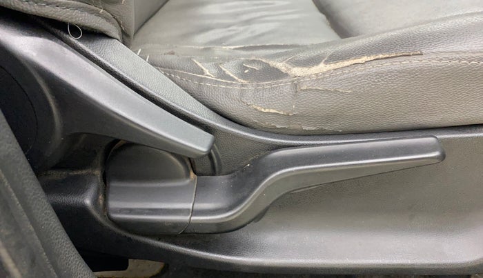 2018 Honda Amaze 1.2L I-VTEC S, Petrol, Manual, 80,731 km, Driver Side Adjustment Panel