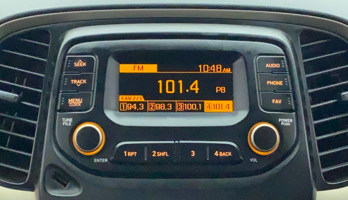 2019 Hyundai NEW SANTRO MAGNA, Petrol, Manual, 44,102 km, Infotainment System