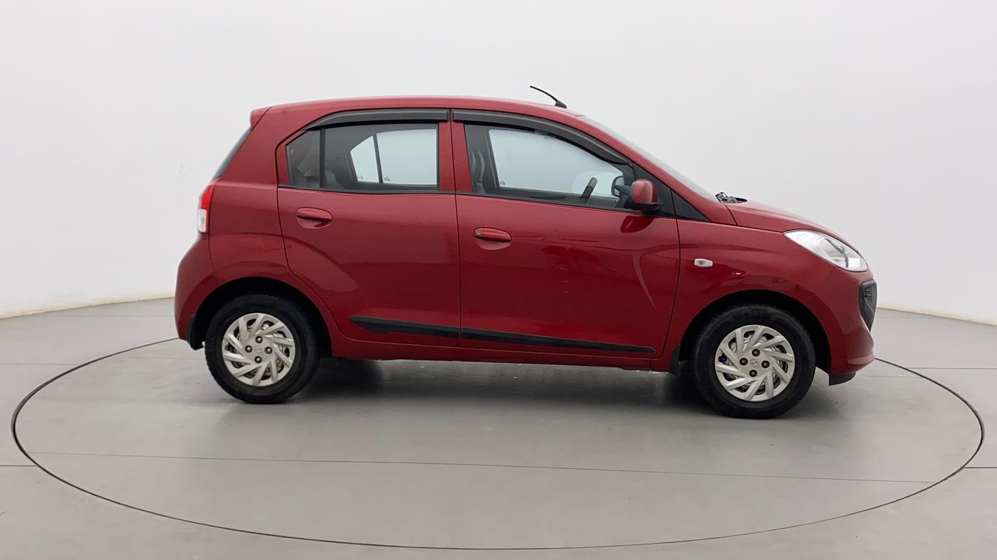 2019 Hyundai NEW SANTRO MAGNA, Petrol, Manual, 44,102 km, Right Side View