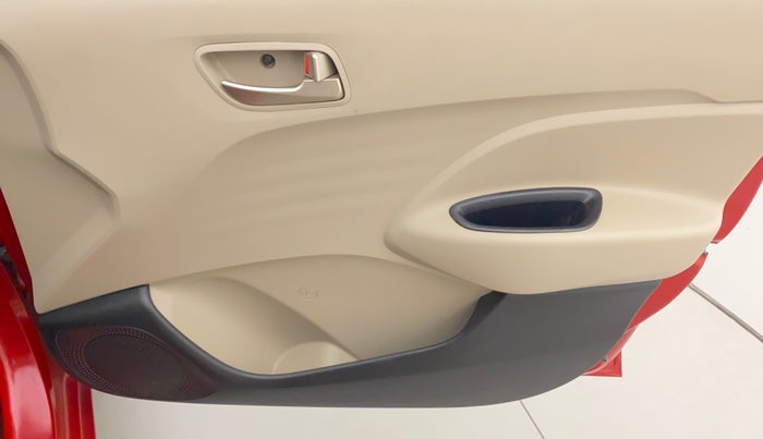 2019 Hyundai NEW SANTRO MAGNA, Petrol, Manual, 44,102 km, Driver Side Door Panels Control