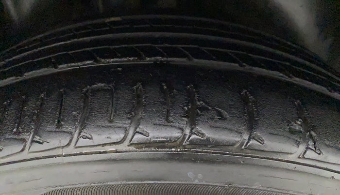 2018 Volkswagen Polo HIGHLINE PLUS 1.0 16 ALLOY, Petrol, Manual, 59,149 km, Left Rear Tyre Tread