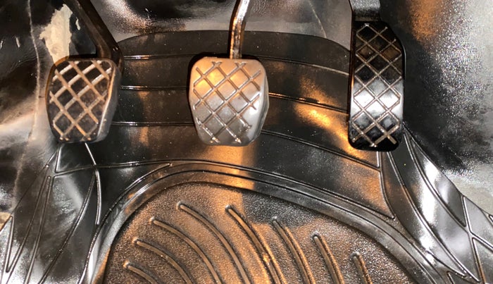 2018 Volkswagen Polo HIGHLINE PLUS 1.0 16 ALLOY, Petrol, Manual, 59,149 km, Pedals