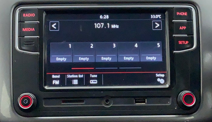 2018 Volkswagen Polo HIGHLINE PLUS 1.0 16 ALLOY, Petrol, Manual, 59,149 km, Infotainment System