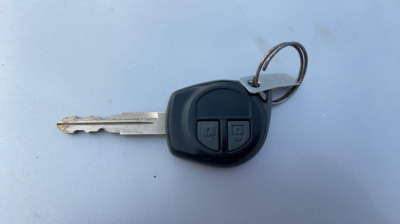 2015 Maruti Wagon R 1.0 VXI, Petrol, Manual, 75,813 km, Key Close Up