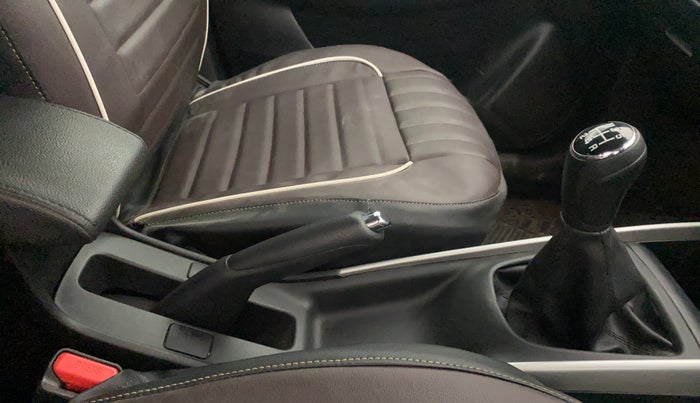 2016 Maruti Baleno ALPHA PETROL 1.2, Petrol, Manual, 52,974 km, Gear Lever