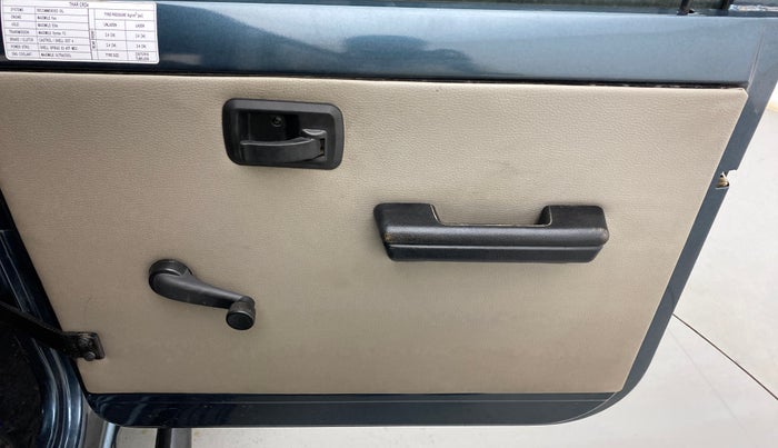 2019 Mahindra Thar CRDE 4X4 AC, Diesel, Manual, 31,375 km, Driver Side Door Panels Control