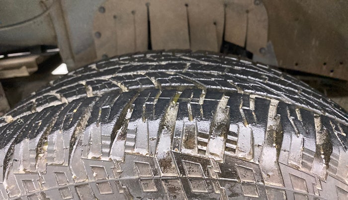 2019 Mahindra Thar CRDE 4X4 AC, Diesel, Manual, 31,375 km, Left Front Tyre Tread