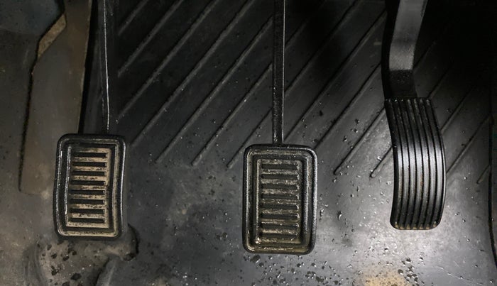 2019 Mahindra Thar CRDE 4X4 AC, Diesel, Manual, 31,375 km, Pedals