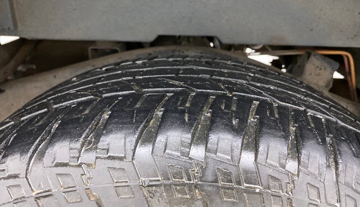 2019 Mahindra Thar CRDE 4X4 AC, Diesel, Manual, 31,375 km, Right Rear Tyre Tread