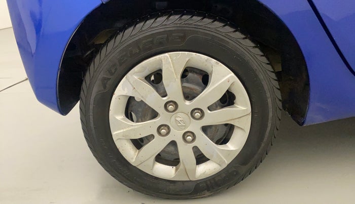 2015 Hyundai Eon MAGNA +, Petrol, Manual, 80,938 km, Right Rear Wheel