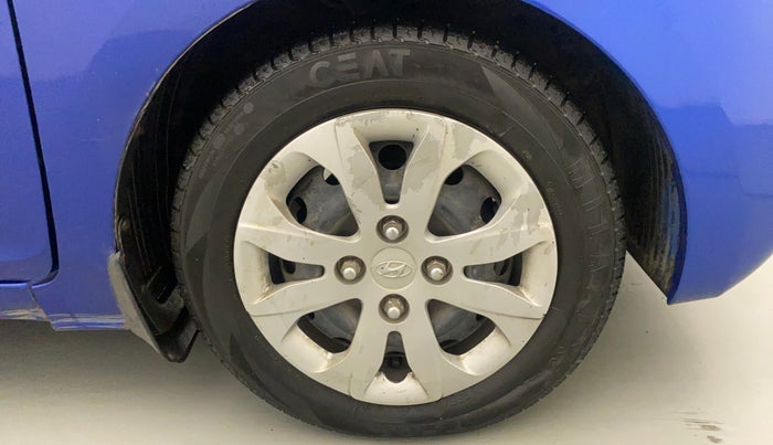 2015 Hyundai Eon MAGNA +, Petrol, Manual, 80,938 km, Right Front Wheel