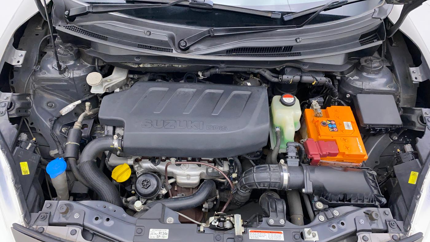 2017 Maruti Dzire VDI, Diesel, Manual, 94,792 km, Open Bonet