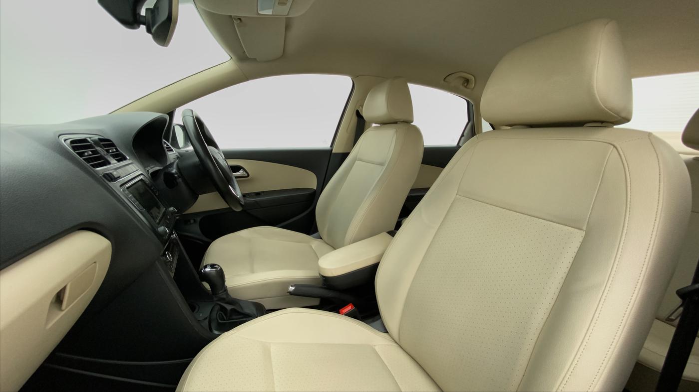 2017 Skoda Rapid Style 1.5 TDI AT, Diesel, Automatic, 85,145 km, Right Side Front Door Cabin