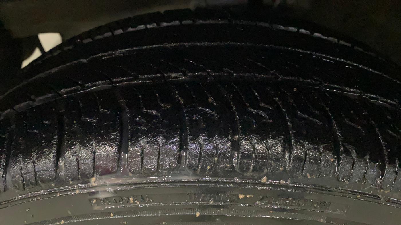 2015 Honda Amaze 1.5L I-DTEC E, Diesel, Manual, 89,284 km, Left Front Tyre Tread