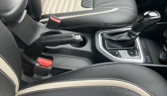 2018 Hyundai Creta SX AT 1.6 PETROL, Petrol, Automatic, 62,320 km, Gear Lever