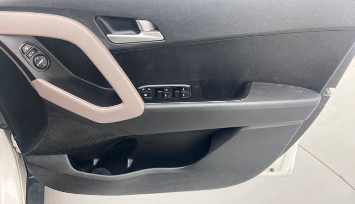 2018 Hyundai Creta SX AT 1.6 PETROL, Petrol, Automatic, 62,320 km, Driver Side Door Panels Control