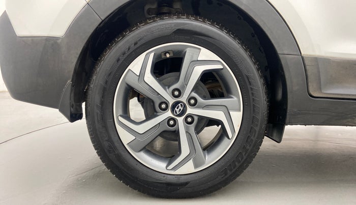 2018 Hyundai Creta SX AT 1.6 PETROL, Petrol, Automatic, 62,320 km, Right Rear Wheel
