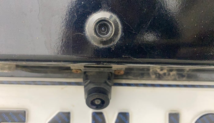 2016 Mahindra TUV300 T8, Diesel, Manual, 52,767 km, Parking Camera