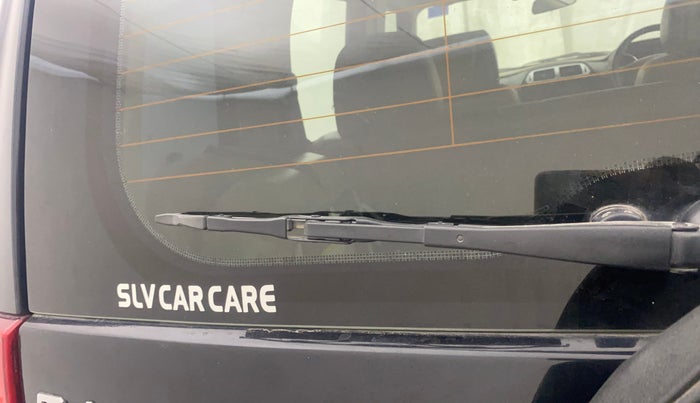 2016 Mahindra TUV300 T8, Diesel, Manual, 52,767 km, Rear Wiper