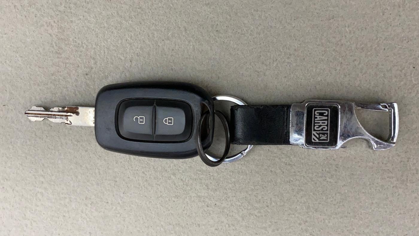 2018 Renault Duster RXL PETROL, Petrol, Manual, 52,382 km, Key Close Up