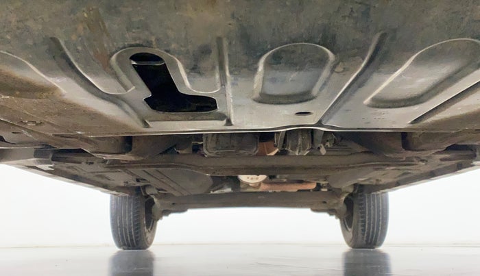 2018 Renault Duster RXL PETROL, Petrol, Manual, 52,382 km, Front Underbody
