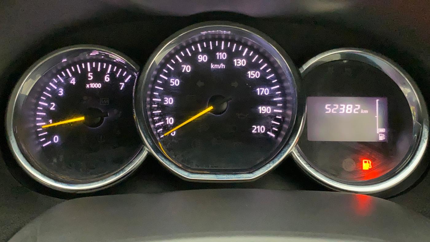 2018 Renault Duster RXL PETROL, Petrol, Manual, 52,382 km, Odometer Image