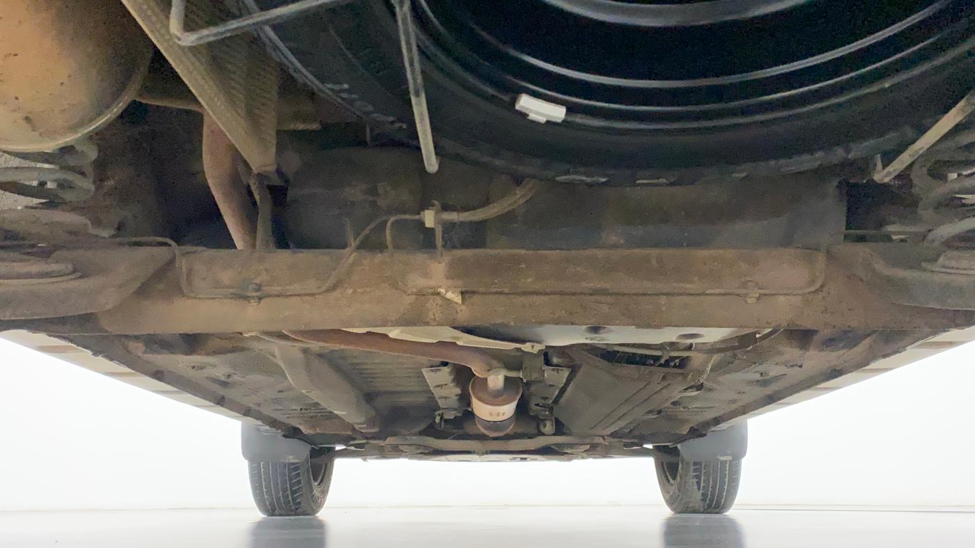 2018 Renault Duster RXL PETROL, Petrol, Manual, 52,382 km, Rear Underbody