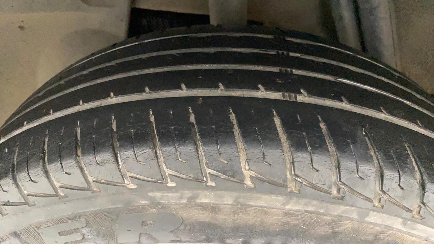 2018 Renault Duster RXL PETROL, Petrol, Manual, 52,382 km, Right Rear Tyre Tread