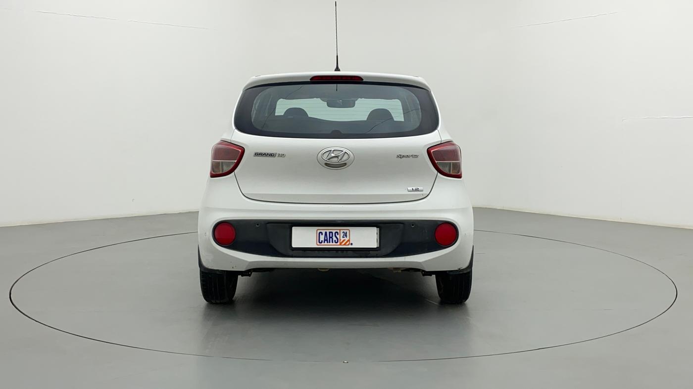 2018 Hyundai Grand i10 SPORTZ 1.2 KAPPA VTVT, Petrol, Manual, 70,369 km, Back/Rear