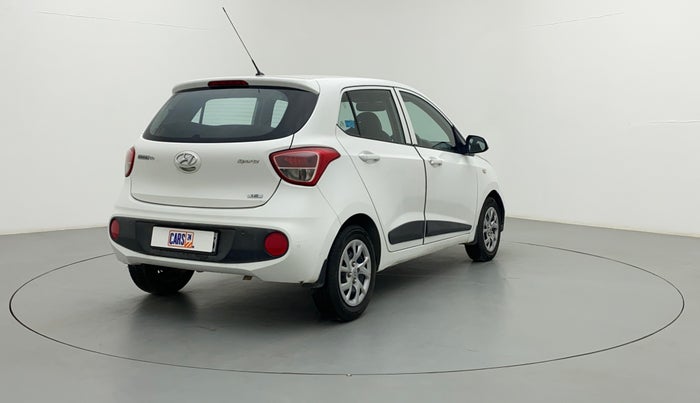 2018 Hyundai Grand i10 SPORTZ 1.2 KAPPA VTVT, Petrol, Manual, 70,369 km, Right Back Diagonal
