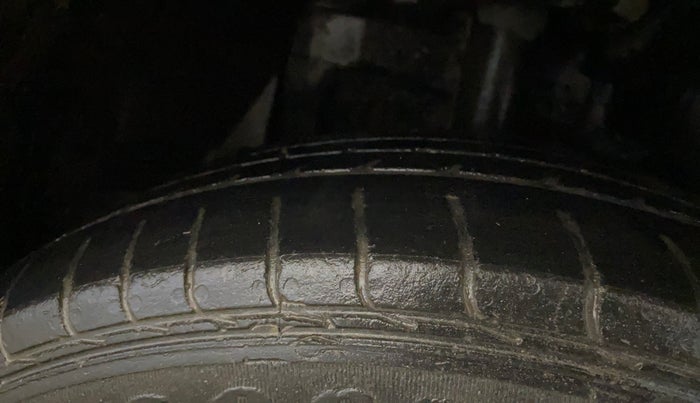 2019 Tata NEXON XT PLUS PETROL, Petrol, Manual, 61,550 km, Right Front Tyre Tread