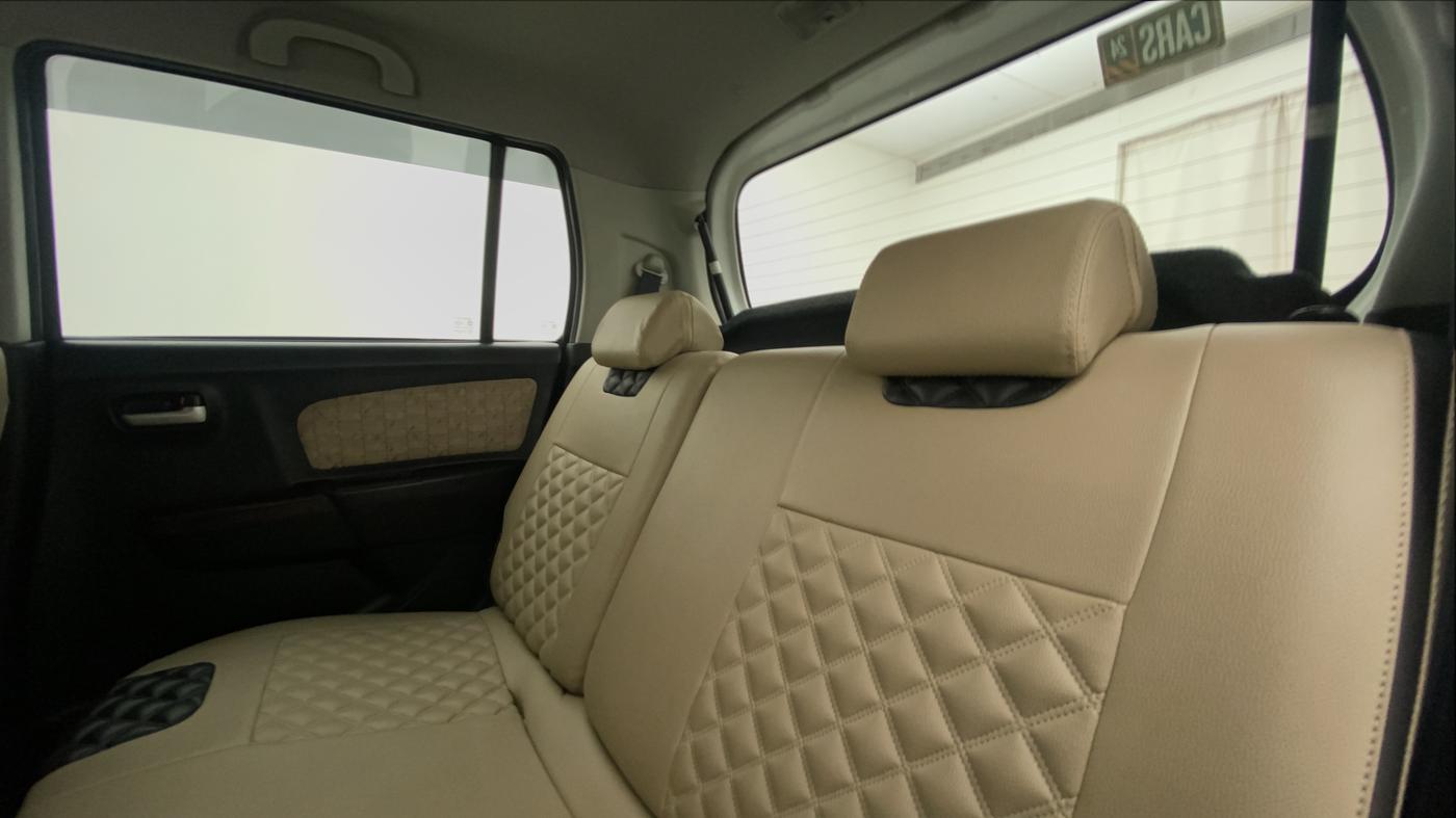 2017 Maruti Wagon R 1.0 VXI, Petrol, Manual, 13,920 km, Right Side Rear Door Cabin
