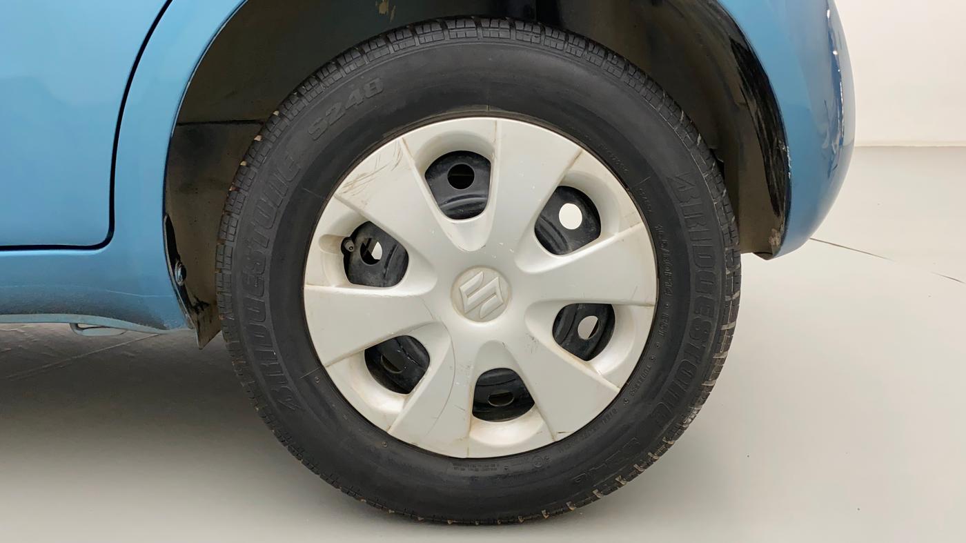 2010 Maruti Ritz VXI GENUS, Petrol, Manual, 27,064 km, Left Rear Wheel