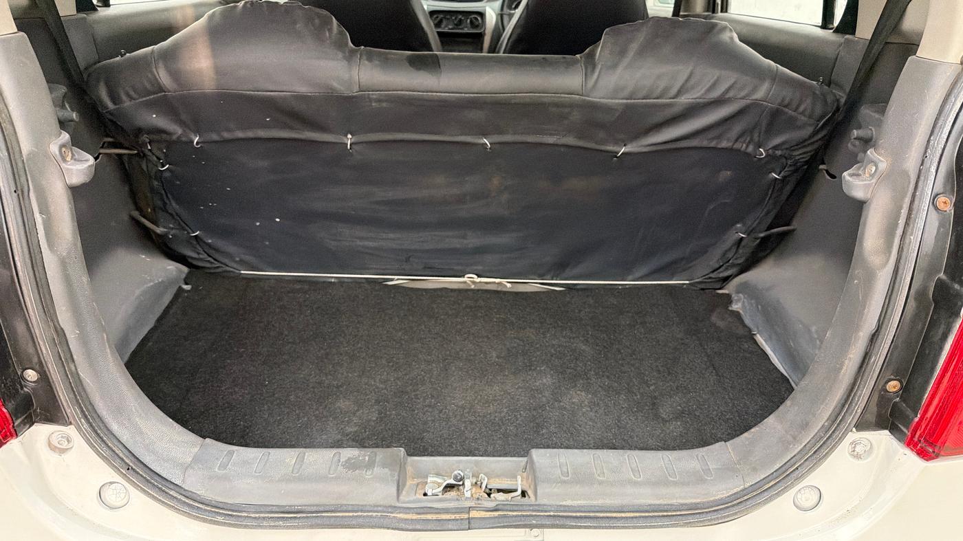 2014 Maruti Alto 800 LXI, Petrol, Manual, 1,11,879 km, Boot Inside